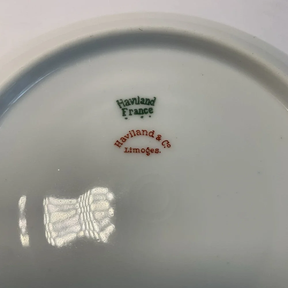 Haviland Limoges France Tea Cup Saucer Set White Gold Encrusted‎ Scalloped Edge